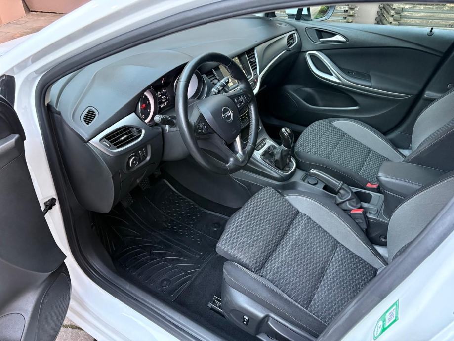 Opel Astra, fotografija 6