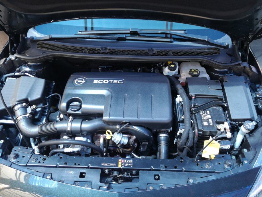 Opel Astra Sports Tourer 1.7 Cdti Zahnriemenwechsel Opel*ASTRA*SPORT TOURER*1,7 CDTI*2014g*NAVI*PARK*SER,KNJIGA*8990 EUR