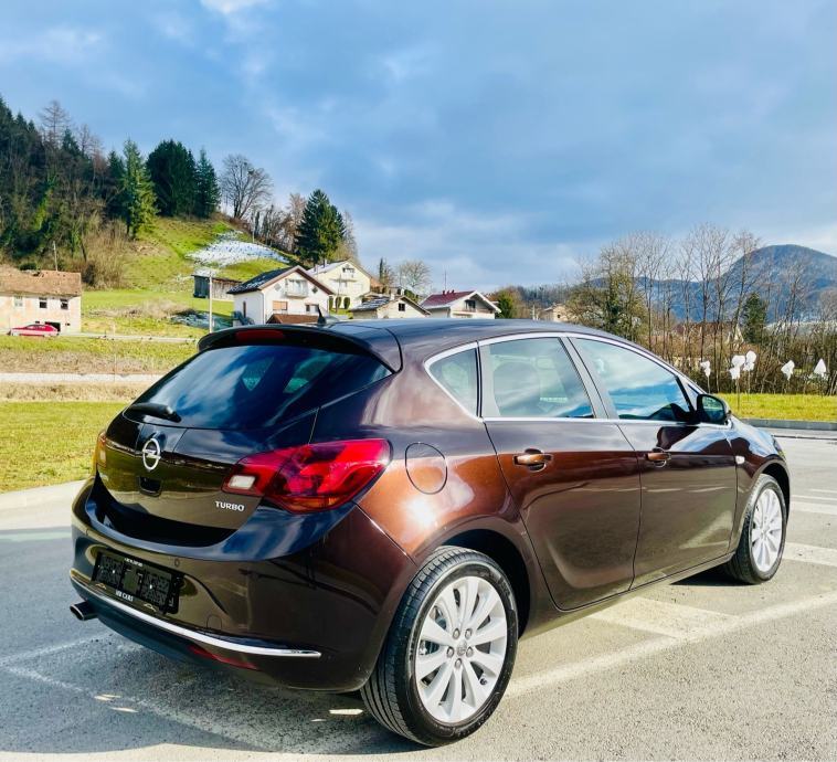 Opel Astra Sports 1,4 Turbo Automatik, Full oprema, Savršeno stanje, fotografija 3