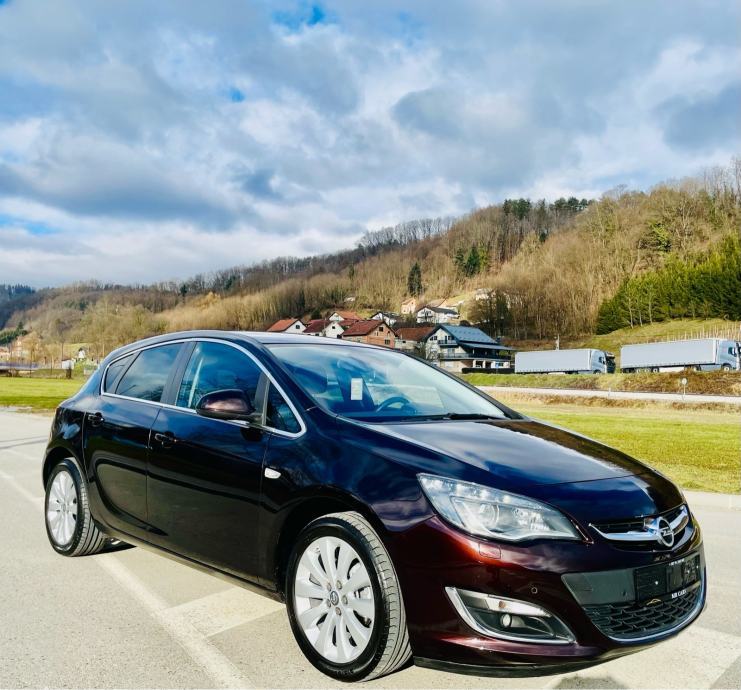 Opel Astra Sports 1,4 Turbo Automatik, Full oprema, Savršeno stanje, fotografija 2