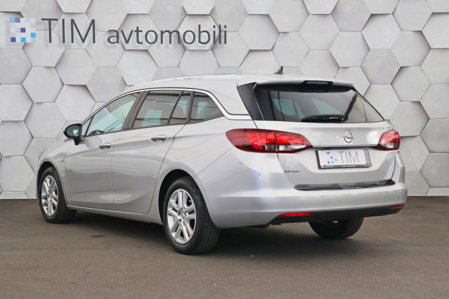 Opel Astra Sports Tourer 1.6 CDTi Enjoy 110KS TEMPOMAT NAVI, fotografija 4