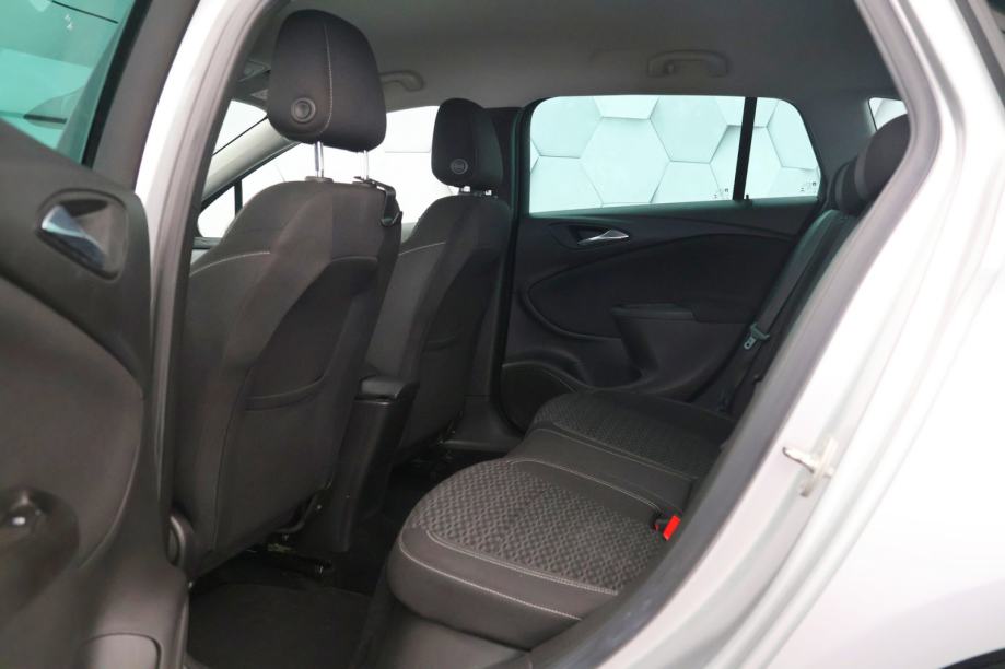 Opel Astra Sports Tourer 1.6 CDTi Enjoy 110KS TEMPOMAT NAVI, fotografija 10