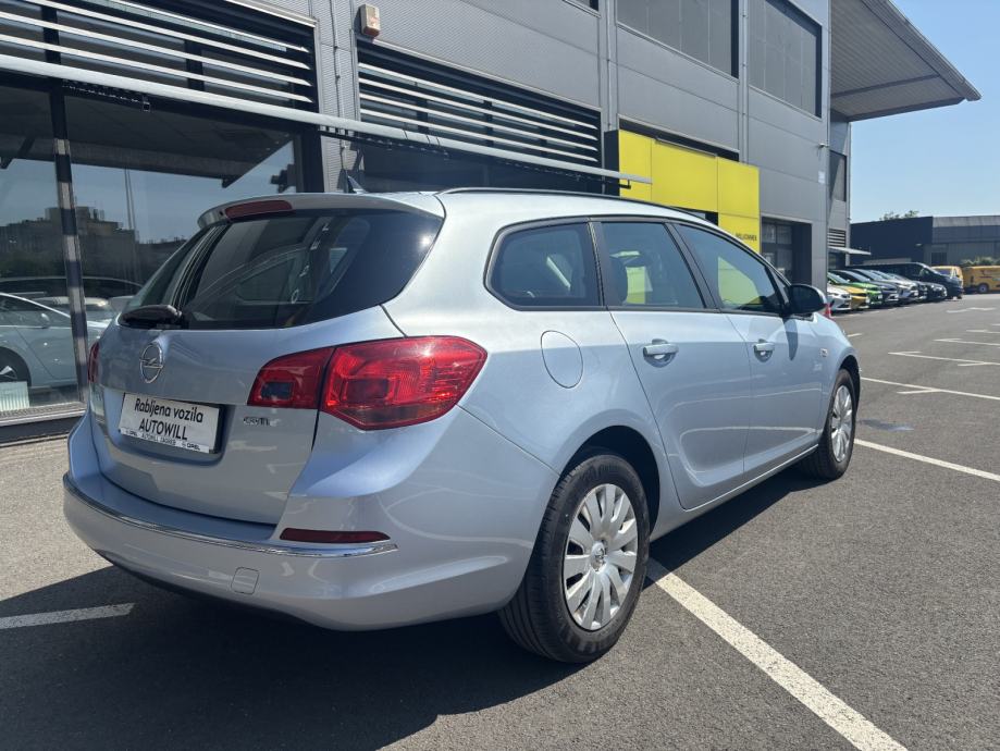 OPEL ASTRA SPORTS TOURER 1,6 CDTI, fotografija 8