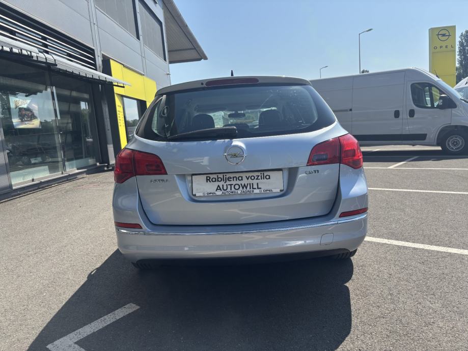 OPEL ASTRA SPORTS TOURER 1,6 CDTI, fotografija 9