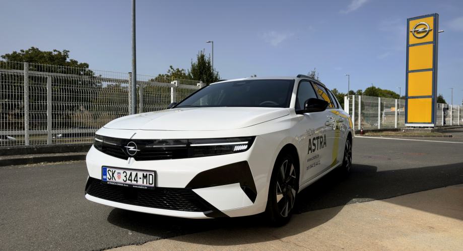 Opel Astra
