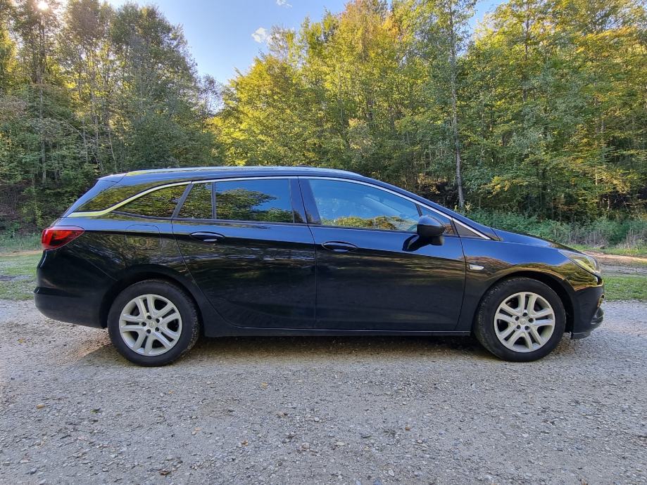 Opel Astra K Sports Tourer 1.6 Cdti 136 Ps Probleme Opel Astra Sports Tourer+, 2018 god.