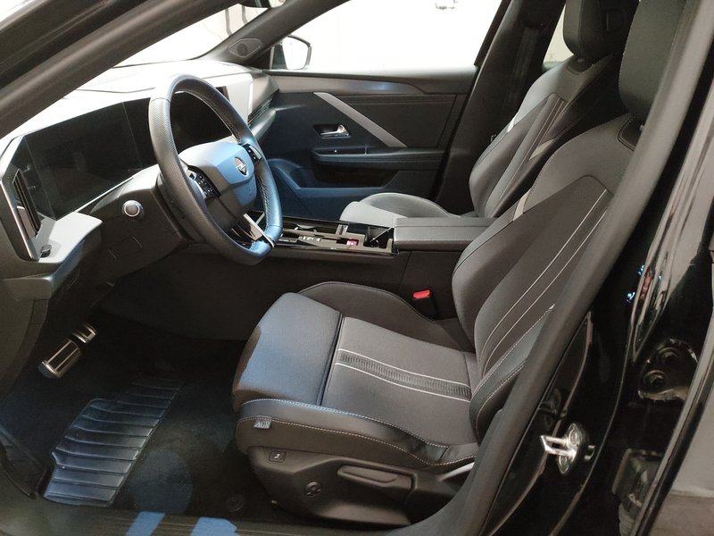Opel Astra ST 1.2 Turbo automatik GS Line • AHK • 360° kamera, fotografija 6