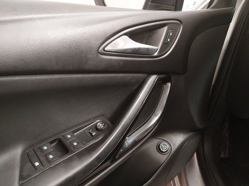 Opel Astra ST 1.5 D automatik Elegance • LED • navigacija, fotografija 5