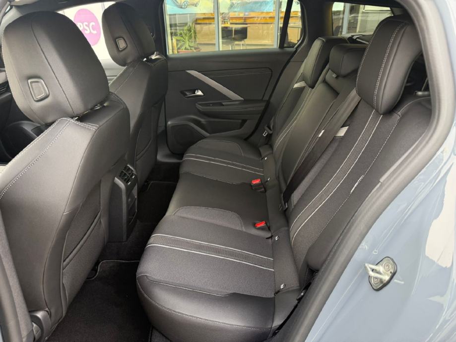 Opel Astra ST GS Line 1.2 Turbo Aut. 96Kw - 8 godina garancije!, fotografija 12