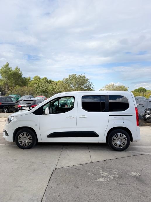 OPEL COMBO 1.5 CDTI *LIFE ENJOY*HR VOZILO*, fotografija 8