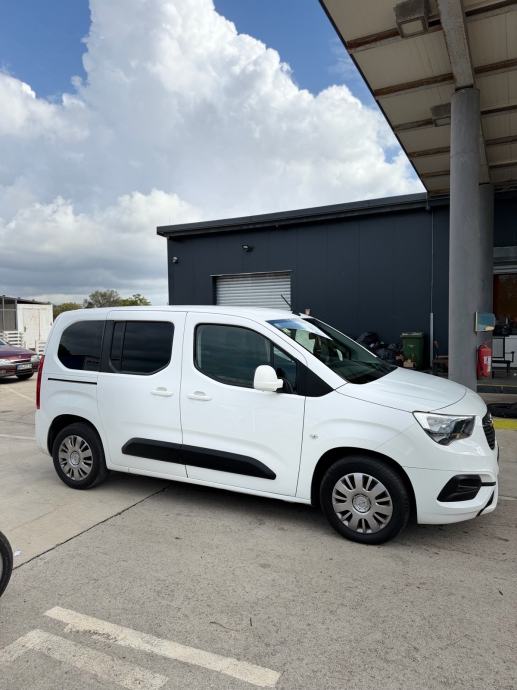 OPEL COMBO 1.5 CDTI *LIFE ENJOY*HR VOZILO*, fotografija 5
