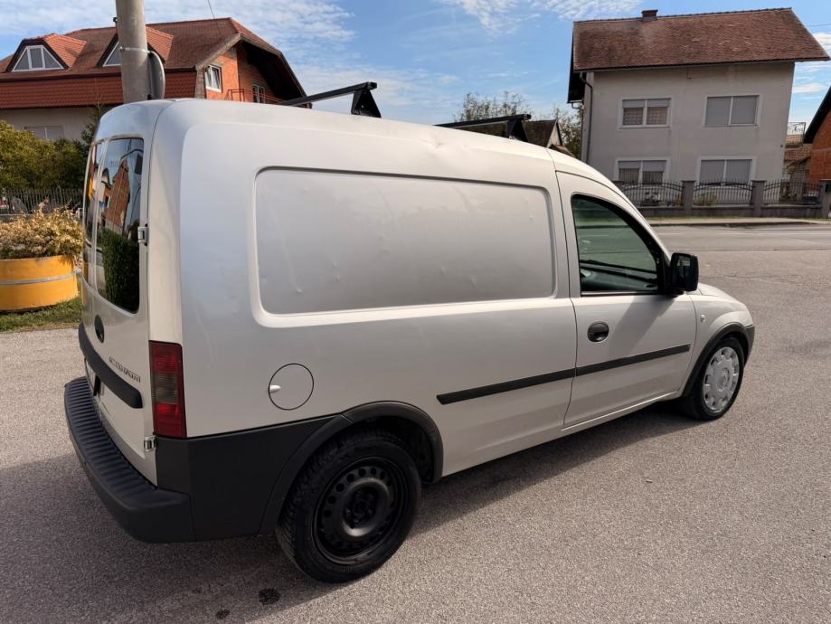 Opel Combo 1,7 CDTI KLIMA AUTO ODLICAN, fotografija 11
