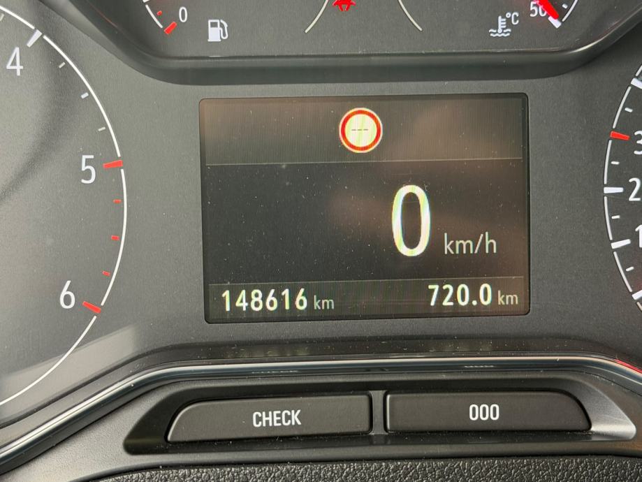 Opel Combo L1H1 1.5D 75kw M1- OSOBNO VOZILO, fotografija 15