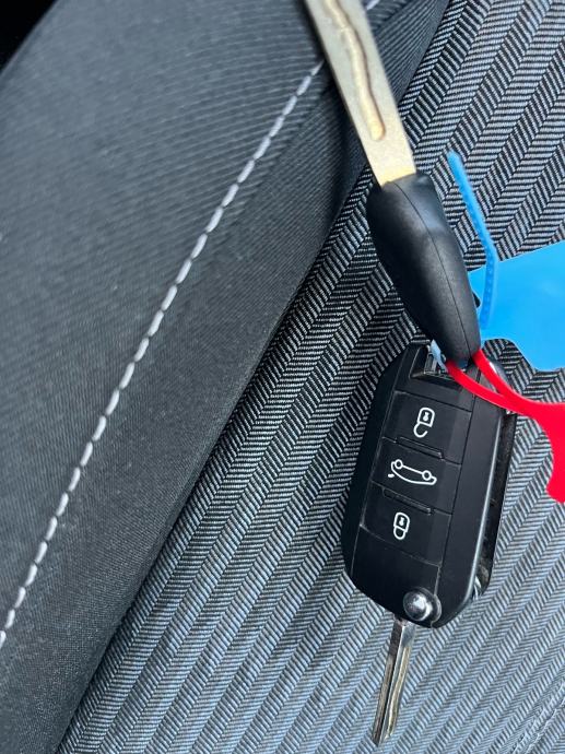 Opel Corsa 1,2 1.VL Nije uvoz Jamstvo 1 Godina, fotografija 19
