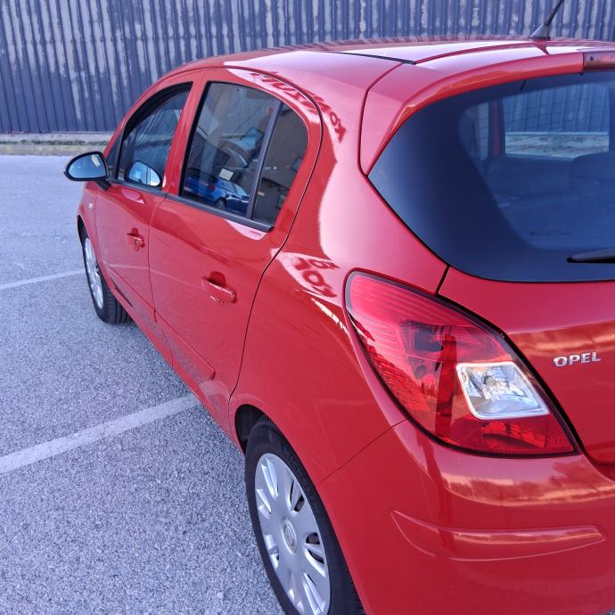 Opel Corsa 1,2 16V - 1.VL. - SAMO 81.000km - KAO NOVA -REG. DO 7/2027g, fotografija 7