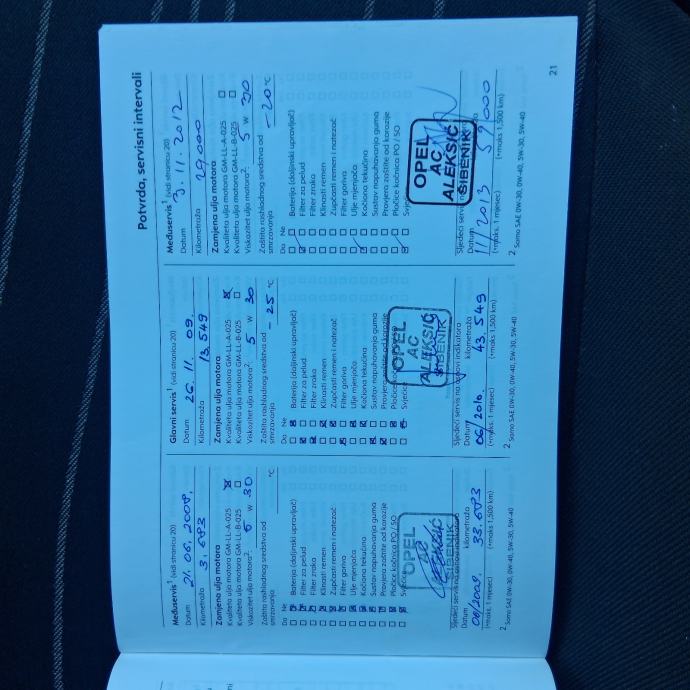 Opel Corsa 1,2 16V - 1.VL. - SAMO 81.000km - KAO NOVA -REG. DO 7/2027g, fotografija 12