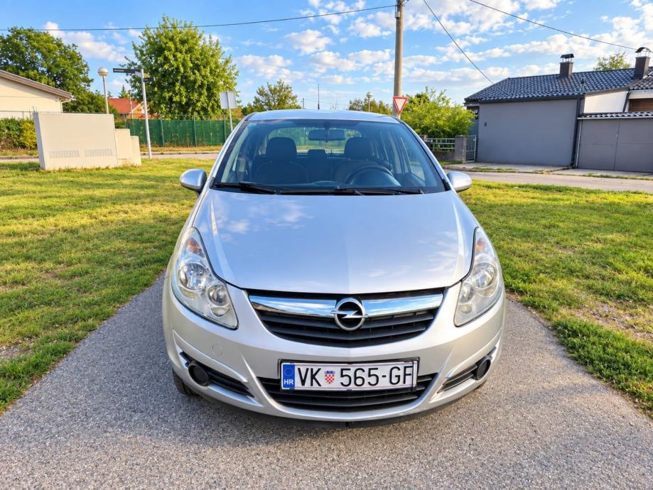 Opel Corsa 1,2 i 16V od 1vlasnika, pogled izvana - slika 3