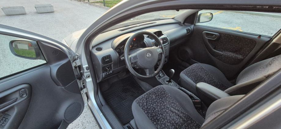 OPEL CORSA 1.2 16V AUTOMATIK – 180.000 km, fotografija 18