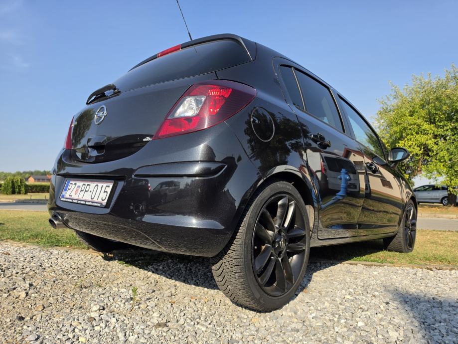 Opel Corsa 1,2 16V Color Edition 2012 godina Reg godina dana, fotografija 5