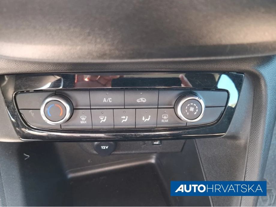 OPEL CORSA 1.2 16v EDITION, 12.990,00 €, fotografija 17