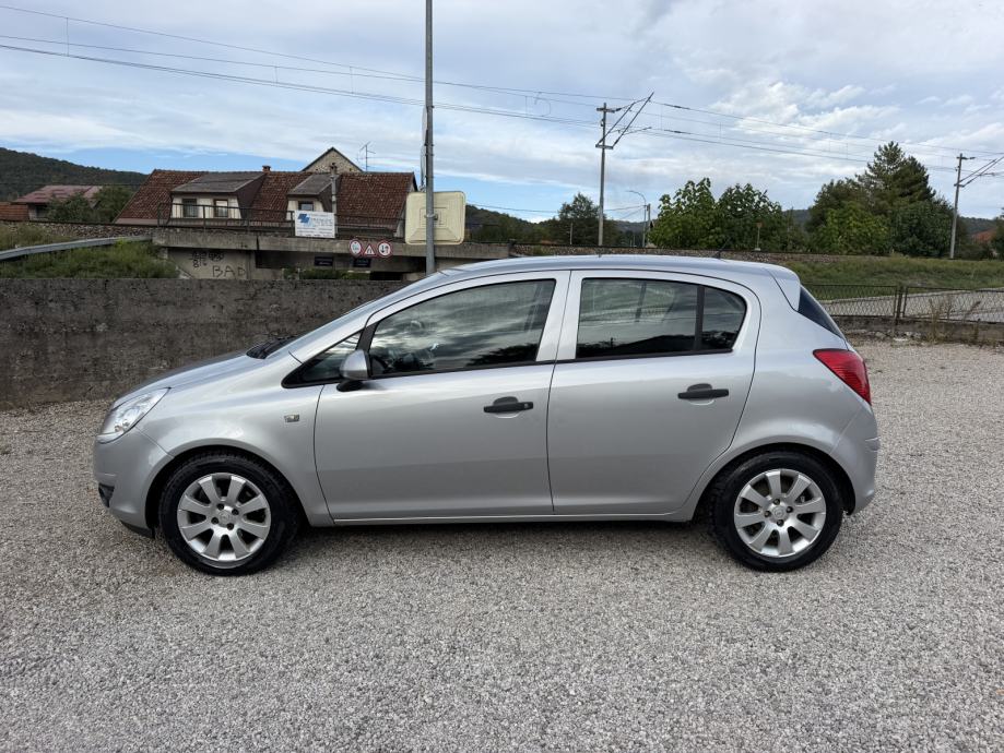 Opel Corsa 1,2 16V 1. VLASNIK - KLIMA - ALU FELGE - SUPER STANJE, fotografija 3
