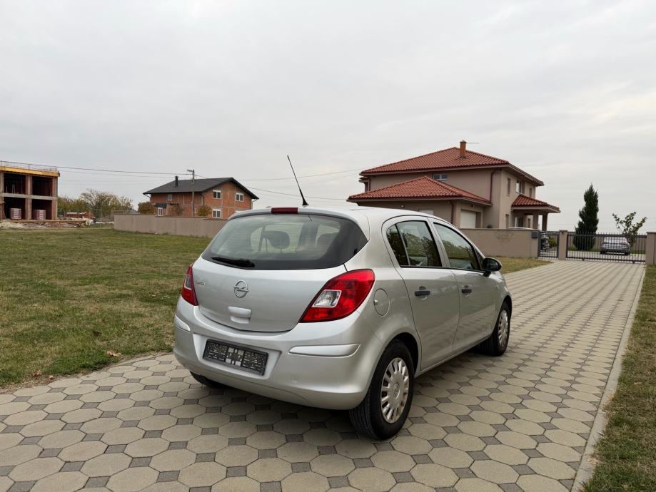 Opel Corsa 1,2 16V reg:06/2027, pogled izvana - slika 3