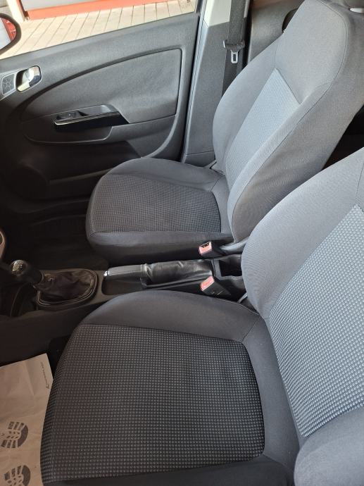 Opel Corsa 1,2 16V REGISTRIRAN 6/27, fotografija 7