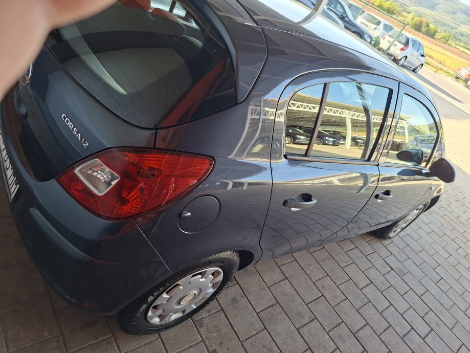 Opel Corsa 1,2 16V REGISTRIRAN 6/27, fotografija 5