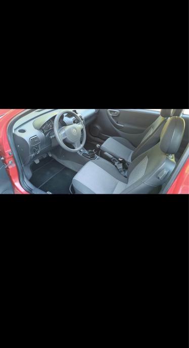 Opel Corsa 1,2 16V-Registrirana, fotografija 9