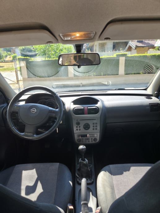Opel Corsa 1,2 16V, fotografija 6