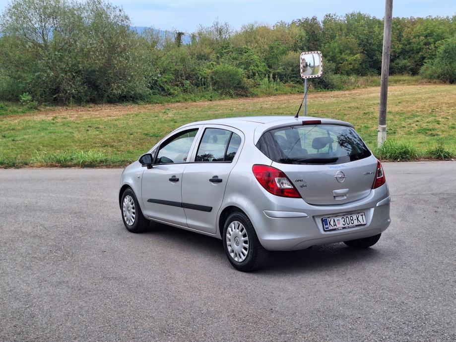 Opel Corsa 1,2 16V, fotografija 6