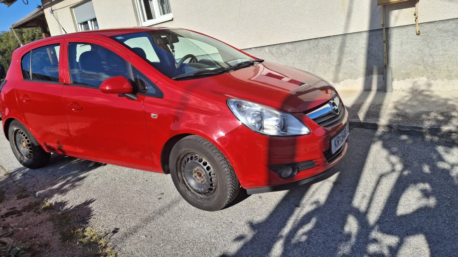 Opel Corsa 1,2 16V, fotografija 2