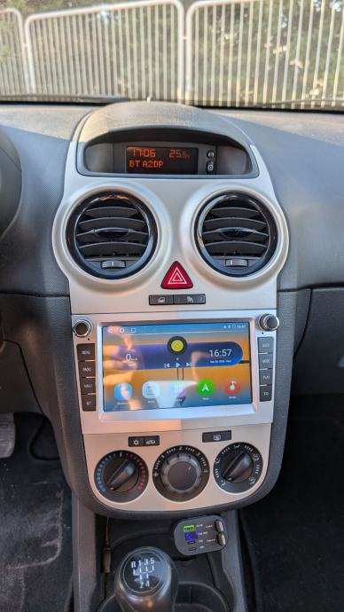 Opel Corsa 1,2 16V, fotografija 9