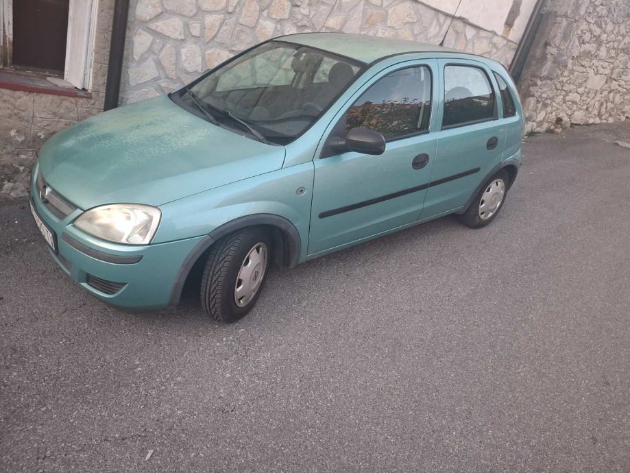 Opel Corsa 1,2 16V, fotografija 4