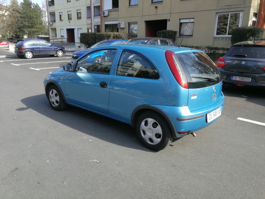 Opel corsa 2003