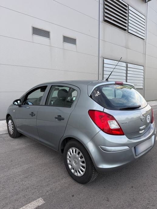 OPEL CORSA 1.2 *COSMO* *HR VOZILO* *REDIZAJN* *REG 03/27*, fotografija 5