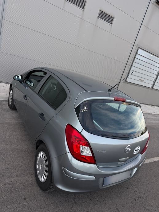 OPEL CORSA 1.2 *COSMO* *HR VOZILO* *REDIZAJN* *REG 03/27*, fotografija 6