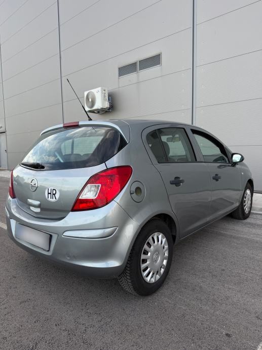 OPEL CORSA 1.2 *COSMO* *HR VOZILO* *REDIZAJN* *REG 03/27*, fotografija 7