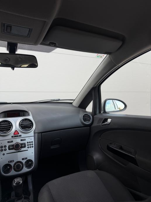 OPEL CORSA 1.2 *COSMO* *HR VOZILO* *REDIZAJN* *REG 03/27*, fotografija 15