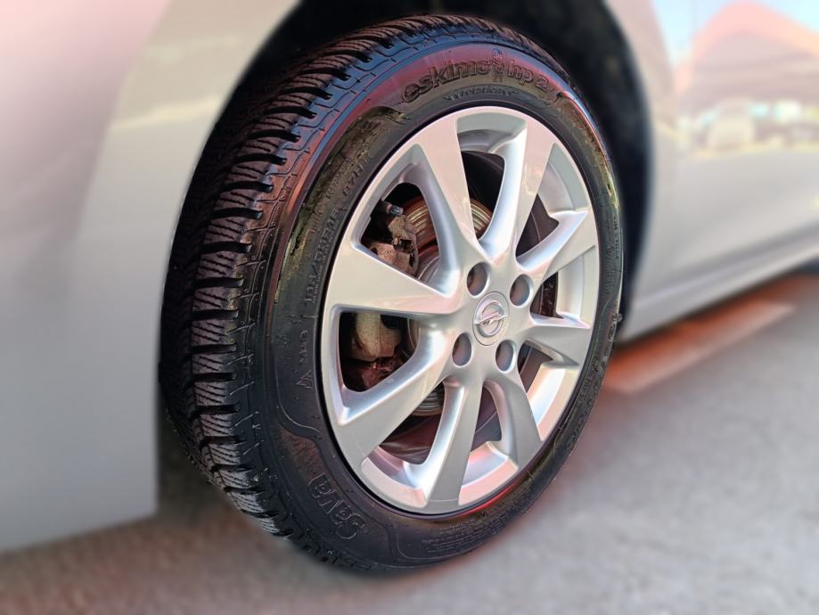 Opel Corsa 1.2 EDITION, fotografija 10