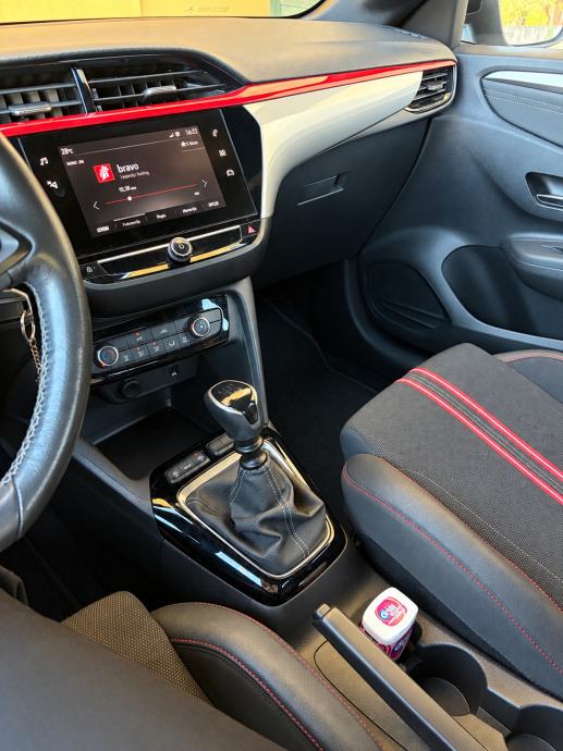 Opel Corsa 1,2 GS LINE 100 KS *40.800km*, fotografija 9