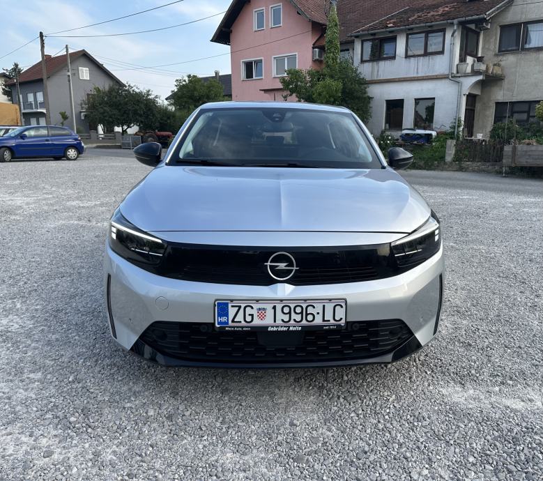 Opel Corsa 1,2,REG. 29/06/2027, fotografija 2