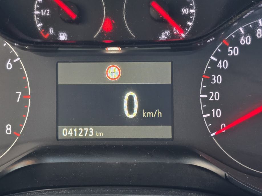 Opel Corsa 1,2, fotografija 6