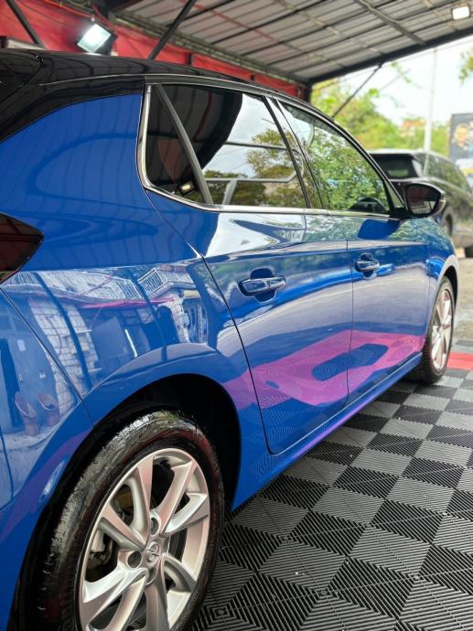 Opel Corsa 1,2 Turbo Elegance, fotografija 3