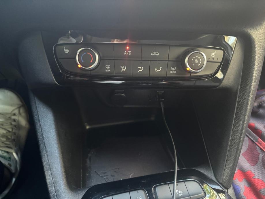 Opel Corsa 1,2, fotografija 6