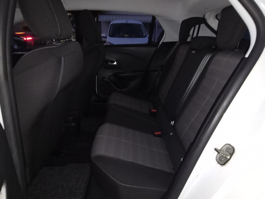 Opel Corsa 1,2, fotografija 10