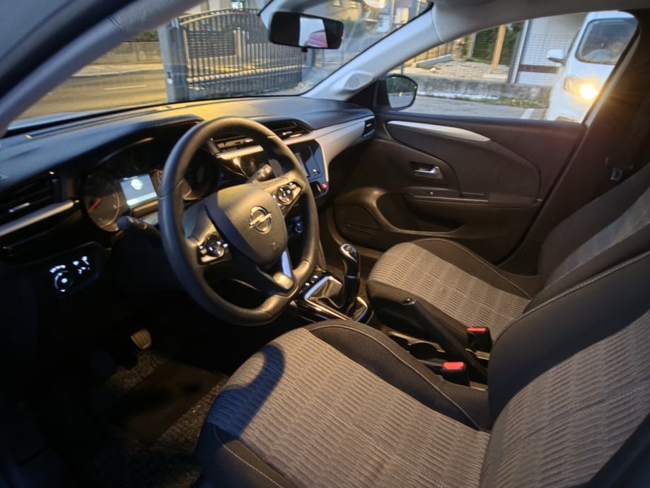 Opel Corsa 1,2, fotografija 9