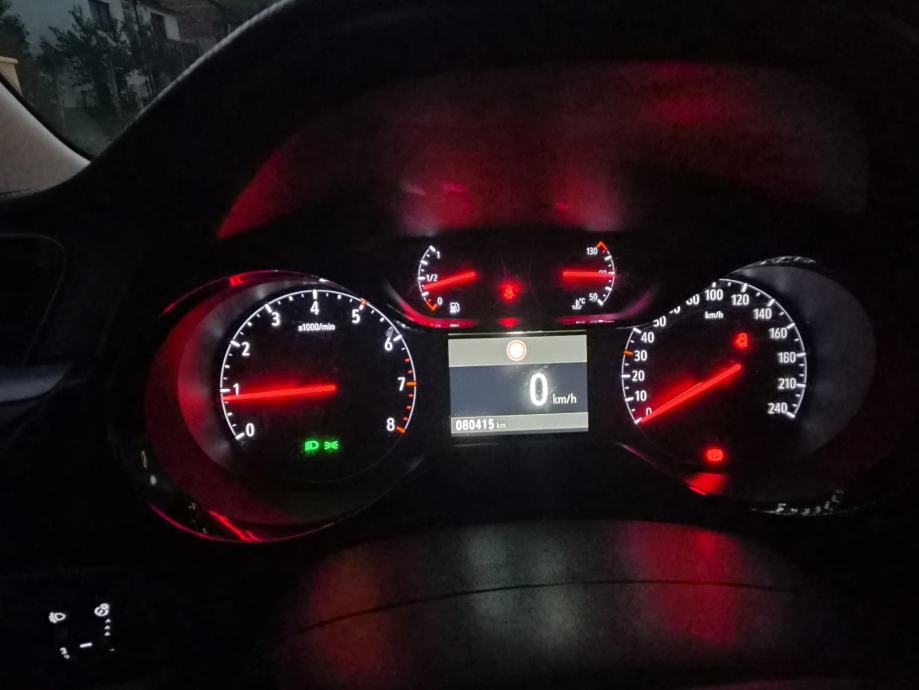 Opel Corsa 1,2, fotografija 14