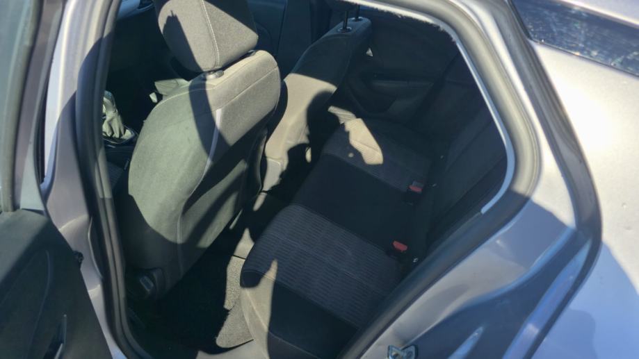 Opel Corsa 1,2 u PDV u, fotografija 9