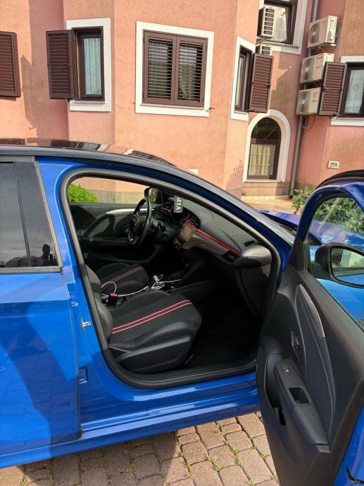 Opel Corsa 1,2 Turbo automatik, fotografija 2